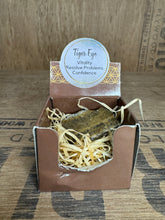 Load image into Gallery viewer, Kristallar í gjafaöskju