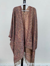 Load image into Gallery viewer, Poncho w/ Golden Threads