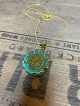 Load image into Gallery viewer, Resin Necklace

