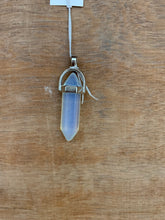 Load image into Gallery viewer, Kristalla Pendant