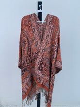 Load image into Gallery viewer, Poncho