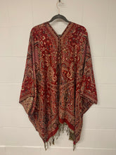 Load image into Gallery viewer, Poncho