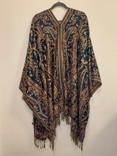 Load image into Gallery viewer, Poncho w/ Golden Threads