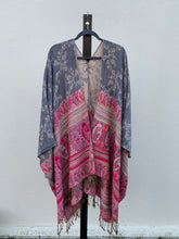 Load image into Gallery viewer, Poncho Japanese-Country