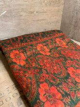 Load image into Gallery viewer, Teppi/Sjal