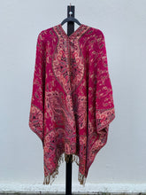 Load image into Gallery viewer, Poncho w/ Golden Threads