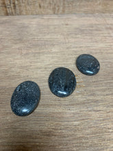 Load image into Gallery viewer, Worry stone