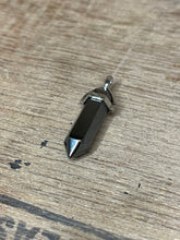 Load image into Gallery viewer, Kristalla Pendant