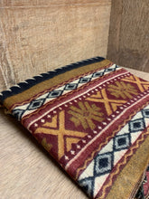 Load image into Gallery viewer, Teppi/Sjal