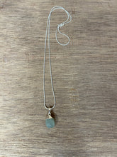 Load image into Gallery viewer, Teardrop Crystal Necklace
