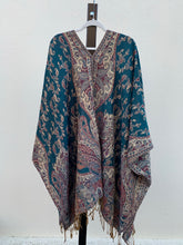 Load image into Gallery viewer, Poncho w/ Golden Threads