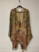 Load image into Gallery viewer, Poncho Japanese-Country