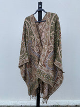 Load image into Gallery viewer, Poncho