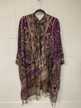 Load image into Gallery viewer, Poncho