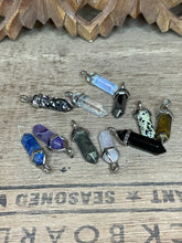 Load image into Gallery viewer, Kristalla Pendant