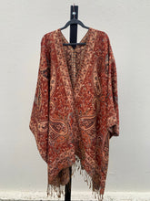Load image into Gallery viewer, Poncho w/ Golden Threads