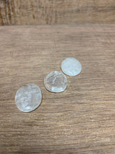 Load image into Gallery viewer, Worry stone