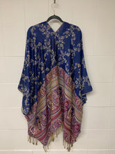 Load image into Gallery viewer, Poncho Japanese-Country