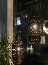 Load image into Gallery viewer, Oriental loftljós lanterns
