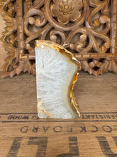 Load image into Gallery viewer, Agate Ljós
