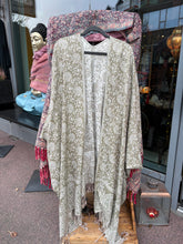 Load image into Gallery viewer, Poncho
