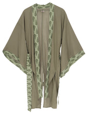 Load image into Gallery viewer, Kimono léttir
