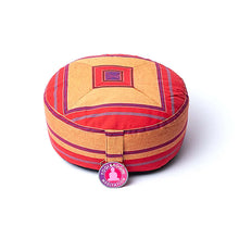 Load image into Gallery viewer, Hugleiðslupúðar Munstraðir
