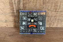 Load image into Gallery viewer, Satya Cones
