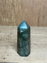 Load image into Gallery viewer, Labradorite
