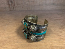 Load image into Gallery viewer, Buddha Eyes Bracelet
