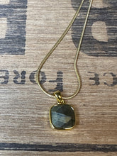 Load image into Gallery viewer, Golden Tone Brass
