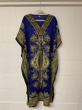Load image into Gallery viewer, Kaftans
