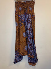 Load image into Gallery viewer, Harem Pants - Low
