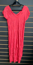 Load image into Gallery viewer, Light dresses
