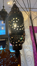 Load image into Gallery viewer, Oriental loftljós lanterns
